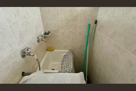 Apartamento à venda com 79m², 2 quartos e sem vagaÁrea de Serviço