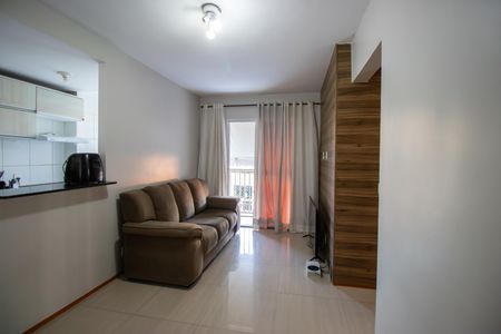 Sala de apartamento para alugar com 3 quartos, 57m² em Irajá, Rio de Janeiro