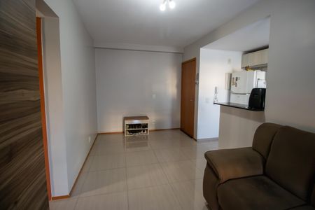 Sala de apartamento para alugar com 3 quartos, 57m² em Irajá, Rio de Janeiro