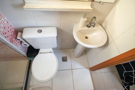 Apartamento para alugar com 57m², 3 quartos e 1 vaga Apartamento para alugar com 57m², 3 quartos e 1 vagaBanheiro da Suíte