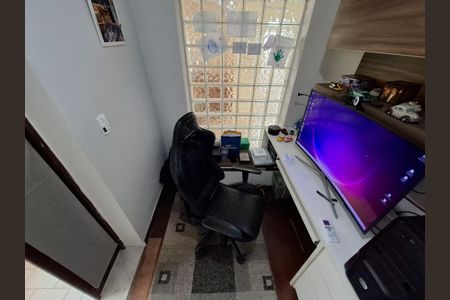 Casa à venda com 650m², 5 quartos e 3 vagasEscritório 