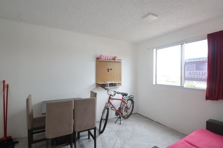 Sala de apartamento para alugar com 2 quartos, 42m² em Mato Grande, Canoas