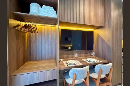 Studio para alugar com 25m², 0 quarto e sem vaga Studio para alugar com 25m², 0 quarto e sem vagaQuarto