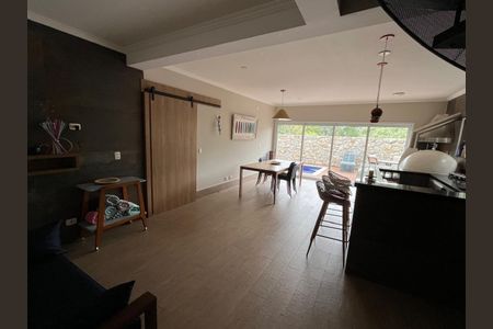 Casa à venda com 3 quartos, 350m² em Residencial Quatro (Alphaville), Santana de Parnaíba