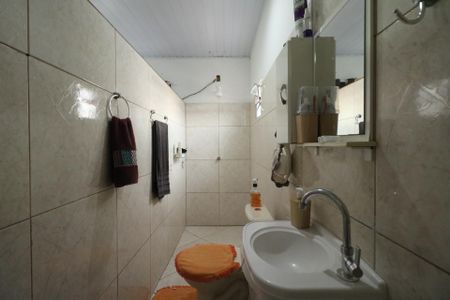 Casa à venda com 400m², 3 quartos e 2 vagas Casa à venda com 400m², 3 quartos e 2 vagasBanheiro da Suíte