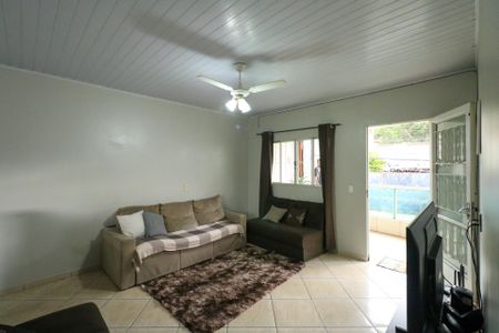 Sala de casa à venda com 3 quartos, 400m² em Vila Nogueira, Diadema