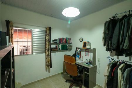 Casa à venda com 400m², 3 quartos e 2 vagas Casa à venda com 400m², 3 quartos e 2 vagasQuarto 2