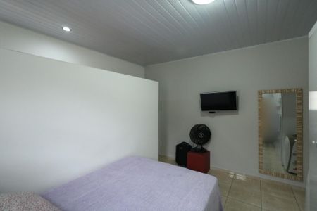 Casa à venda com 400m², 3 quartos e 2 vagas Casa à venda com 400m², 3 quartos e 2 vagasSuíte