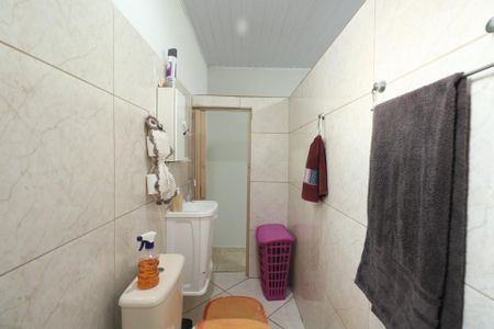 Casa à venda com 400m², 3 quartos e 2 vagas Casa à venda com 400m², 3 quartos e 2 vagasBanheiro da Suíte