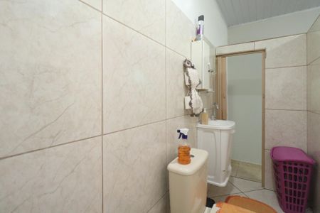 Casa à venda com 400m², 3 quartos e 2 vagas Casa à venda com 400m², 3 quartos e 2 vagasBanheiro da Suíte