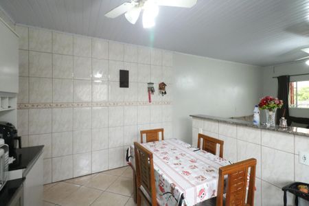 Casa à venda com 400m², 3 quartos e 2 vagas Casa à venda com 400m², 3 quartos e 2 vagasCozinha