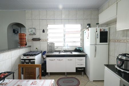 Casa à venda com 400m², 3 quartos e 2 vagas Casa à venda com 400m², 3 quartos e 2 vagasCozinha