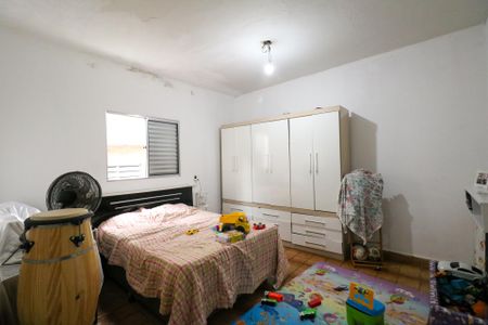 Casa à venda com 400m², 3 quartos e 2 vagas Casa à venda com 400m², 3 quartos e 2 vagasCasa 02