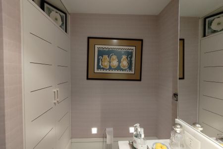 Apartamento à venda com 172m², 2 quartos e 3 vagasLavabo
