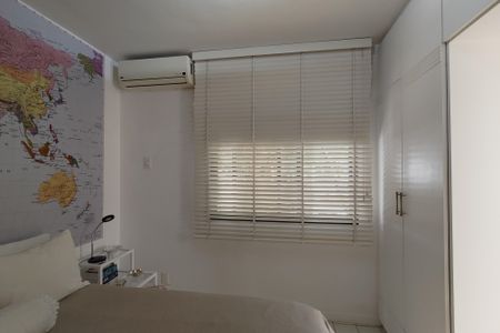 Apartamento à venda com 172m², 2 quartos e 3 vagasSuíte 2