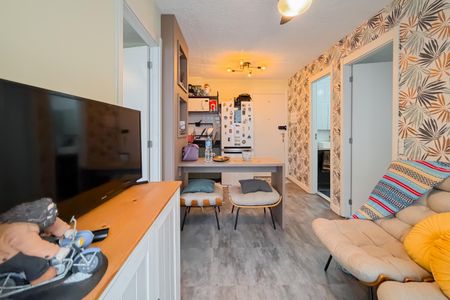 Apartamento para alugar com 36m², 2 quartos e 1 vaga Apartamento para alugar com 36m², 2 quartos e 1 vagaSala