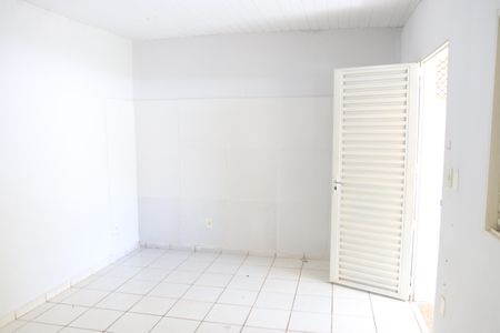 Sala de kitnet/studio para alugar com 1 quarto, 30m² em Setor Leste Vila Nova, Goiânia
