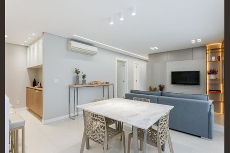 Apartamento à venda com 133m², 4 quartos e 2 vagasSala