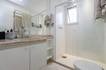 Apartamento à venda com 133m², 4 quartos e 2 vagasBanheiro da Suíte 3