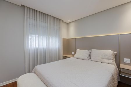 Apartamento à venda com 133m², 4 quartos e 2 vagasSuíte 3