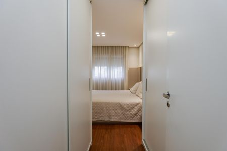 Apartamento à venda com 133m², 4 quartos e 2 vagasSuíte 3