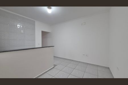 Sala de apartamento para alugar com 2 quartos, 44m² em Jardim Santo Alberto, Santo André