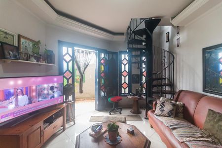 Casa para alugar com 162m², 3 quartos e 1 vagaSala