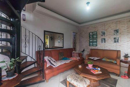 Casa para alugar com 162m², 3 quartos e 1 vagaSala