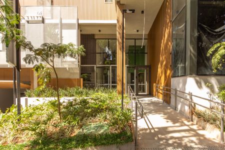 Studio para alugar com 27m², 1 quarto e sem vaga Studio para alugar com 27m², 1 quarto e sem vagaFachada