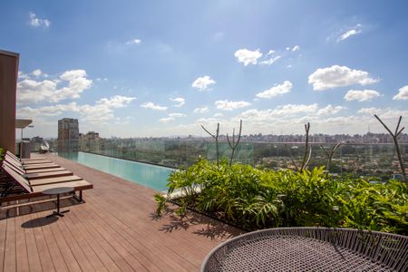 Studio para alugar com 27m², 1 quarto e sem vaga Studio para alugar com 27m², 1 quarto e sem vagaÁrea comum - Piscina