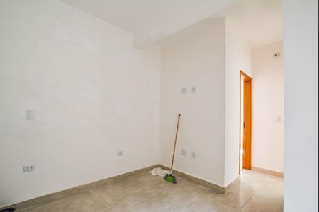 Cozinha de apartamento para alugar com 2 quartos, 43m² em Jardim Rina, Santo André