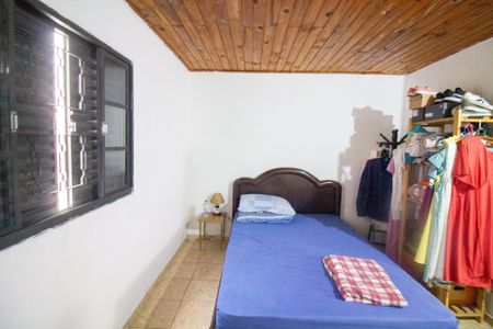 Casa à venda com 260m², 2 quartos e 4 vagas Casa à venda com 260m², 2 quartos e 4 vagasQuarto - Casa 1