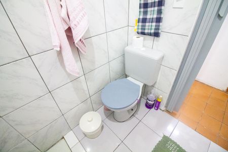 Casa à venda com 260m², 2 quartos e 4 vagas Casa à venda com 260m², 2 quartos e 4 vagasBanheiro - Casa 1