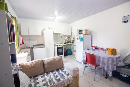 Casa à venda com 260m², 2 quartos e 4 vagas Casa à venda com 260m², 2 quartos e 4 vagasSala - Casa 2