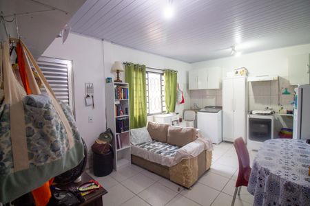 Casa à venda com 260m², 2 quartos e 4 vagas Casa à venda com 260m², 2 quartos e 4 vagasSala - Casa 2