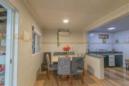 Casa à venda com 200m², 3 quartos e 3 vagasCozinha