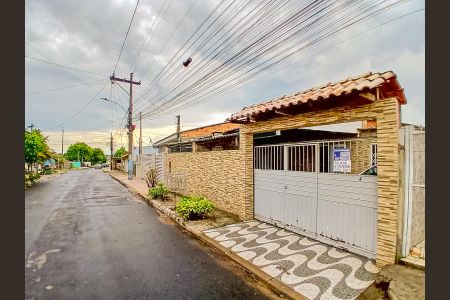 Casa à venda com 200m², 3 quartos e 3 vagasFachada