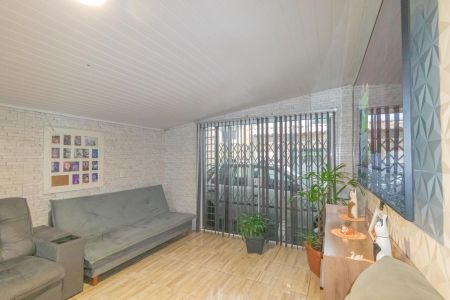 Casa à venda com 200m², 3 quartos e 3 vagasSala