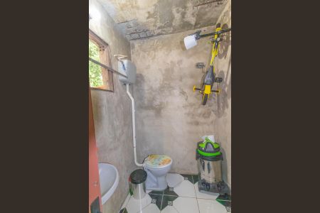 Casa à venda com 200m², 3 quartos e 3 vagasBanheiro da Suíte