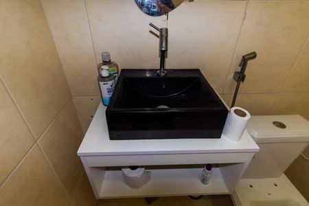 Casa para alugar com 89m², 3 quartos e 2 vagas Casa para alugar com 89m², 3 quartos e 2 vagasBanheiro