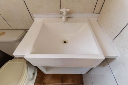 Apartamento para alugar com 54m², 2 quartos e 1 vaga Apartamento para alugar com 54m², 2 quartos e 1 vagaBanheiro