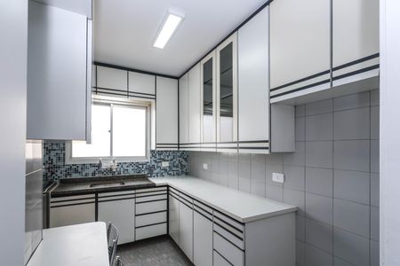 Apartamento para alugar com 67m², 2 quartos e 1 vaga Apartamento para alugar com 67m², 2 quartos e 1 vagaCozinha