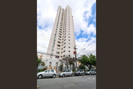 Apartamento para alugar com 67m², 2 quartos e 1 vaga Apartamento para alugar com 67m², 2 quartos e 1 vagaFachada