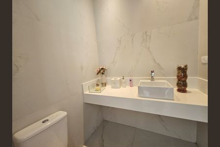 Casa para alugar com 442m², 4 quartos e 1 vaga