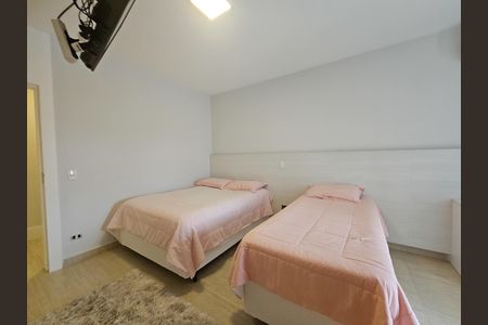 Casa para alugar com 442m², 4 quartos e 1 vaga