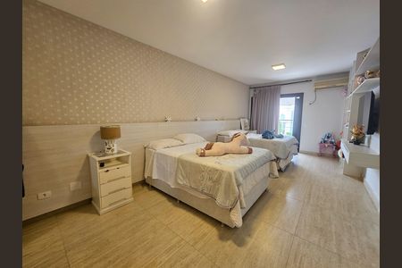 Casa para alugar com 442m², 4 quartos e 1 vaga