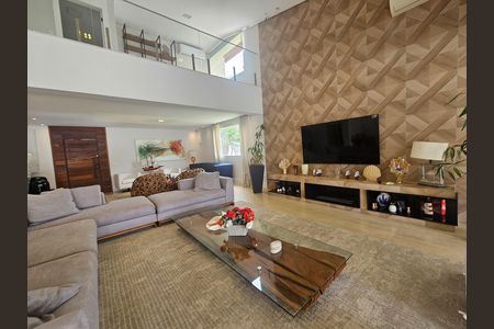 Casa para alugar com 442m², 4 quartos e 1 vaga
