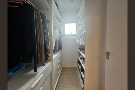 Casa para alugar com 442m², 4 quartos e 1 vaga