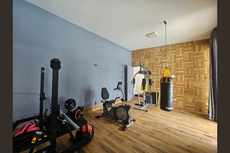 Casa para alugar com 442m², 4 quartos e 1 vaga