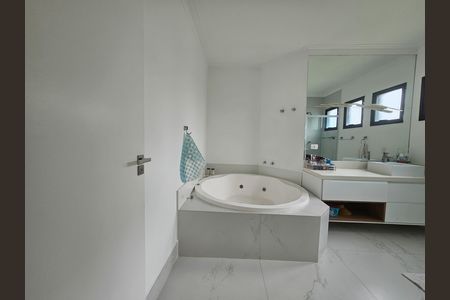 Casa para alugar com 442m², 4 quartos e 1 vaga